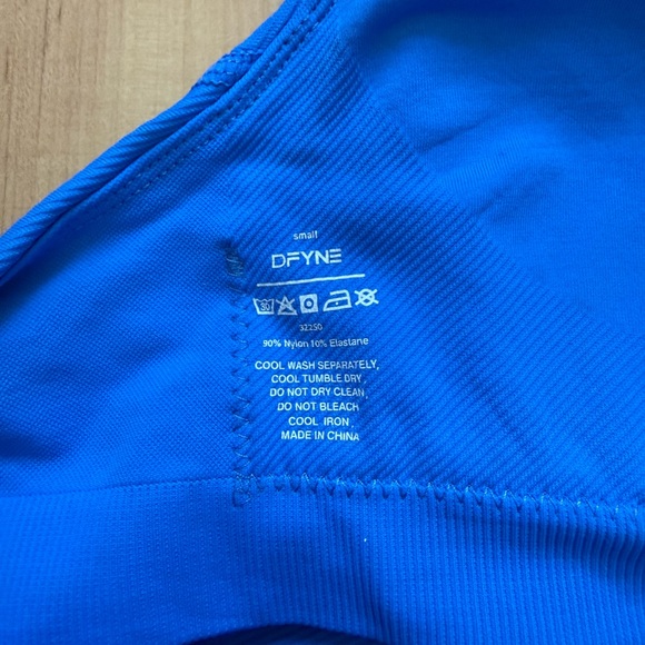 Dfyne Electric Blue Impact Halter Top Size Small - Picture 4 of 4